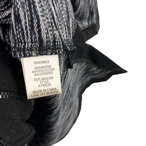 NWT Max Studio Black White Stitched Athletic Hoodie Small - Picture 4 of 5